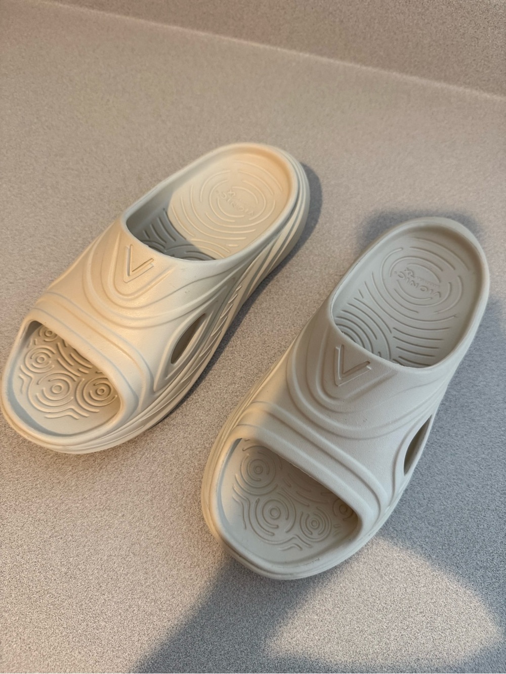 Vionic Cove RX Sandals in Cream - Picture 4 of 7